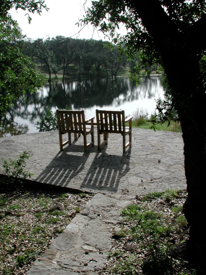 2 gardens and grounds around Paniolo Ranch