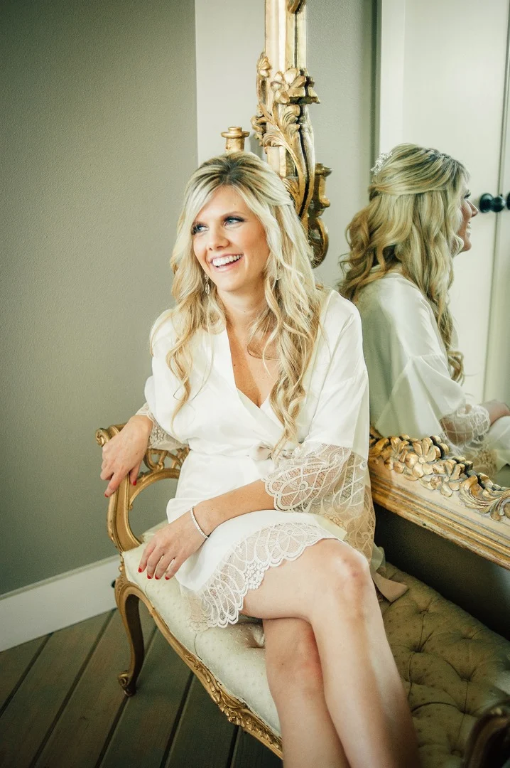 gorgeous bride getting ready for her wedding at Paniolo Ranch