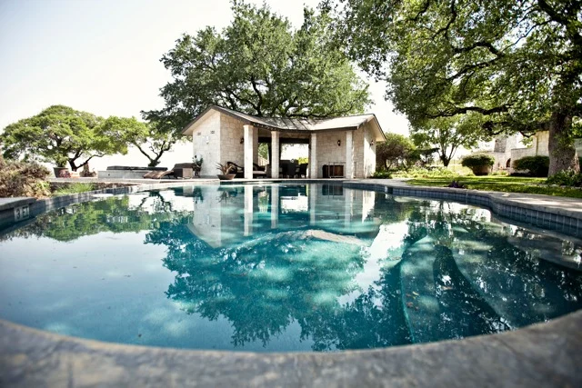 gorgeous reflective pool at Paniolo Ranch