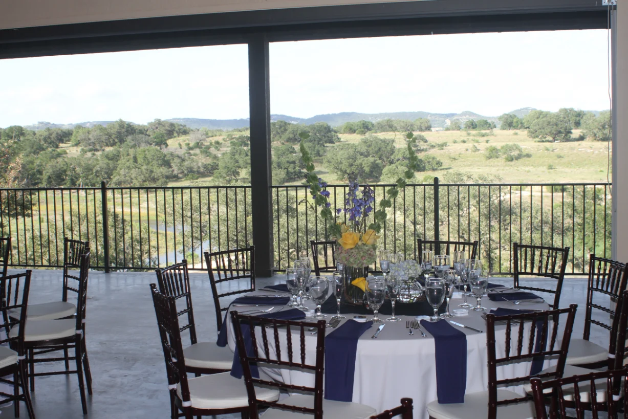 reception set up on the deck at Paniolo Ranch