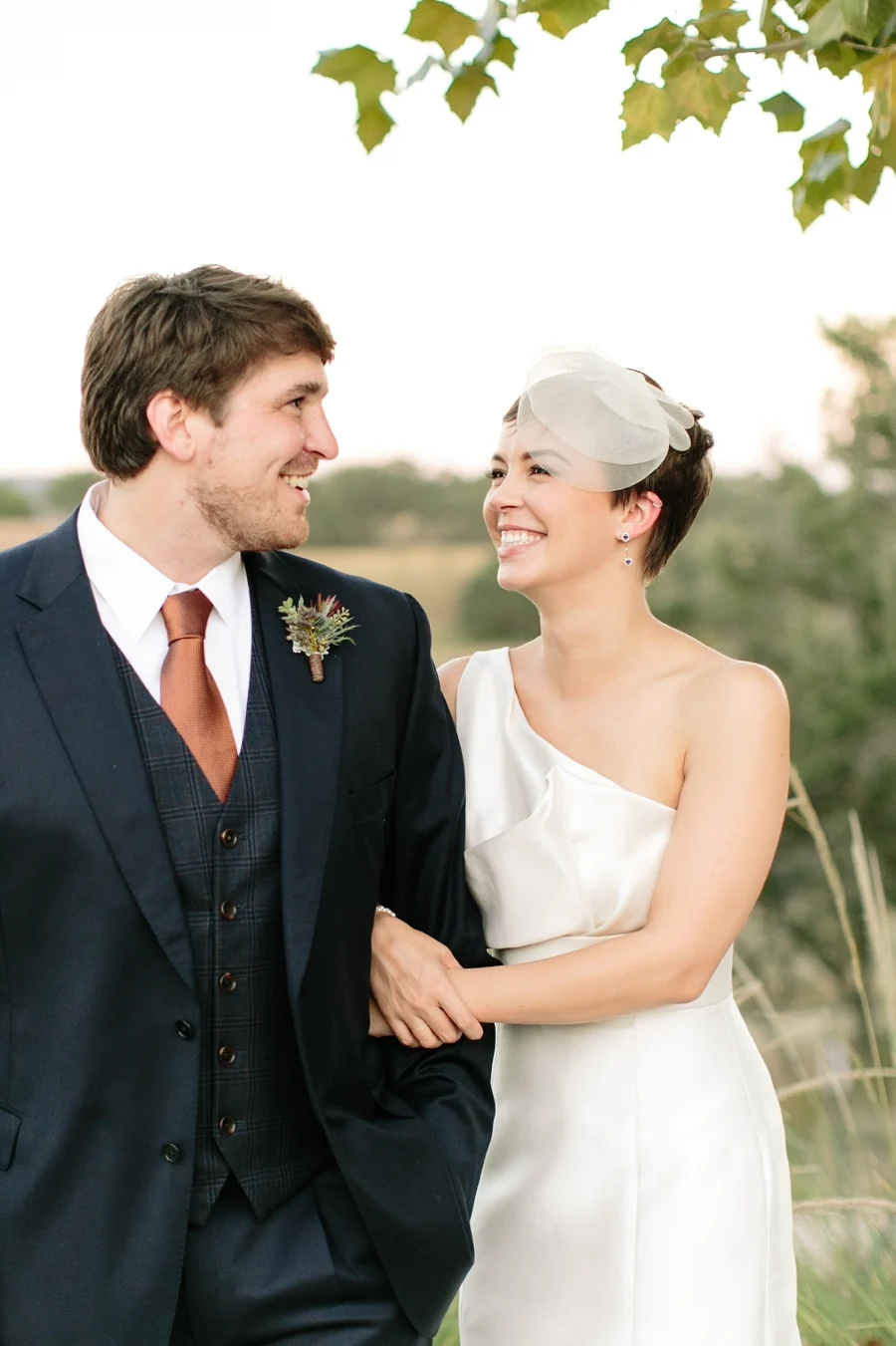 smiling wedding couple