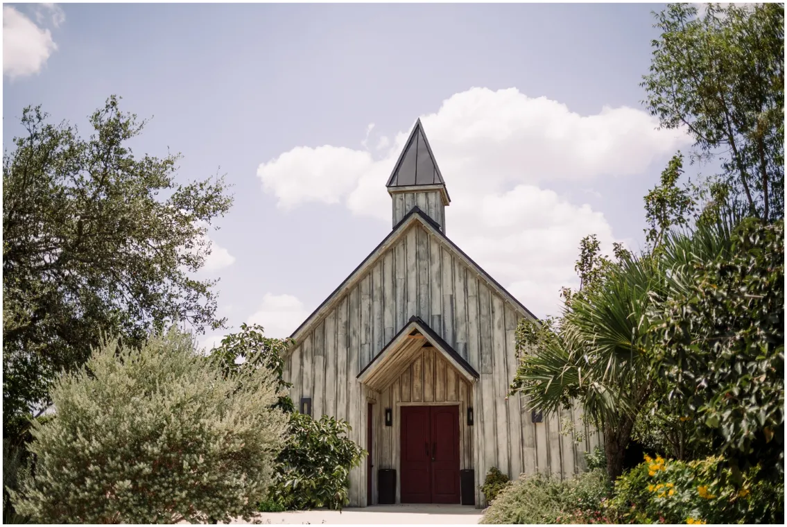 3 bethany caleb wedding at paniolo ranch